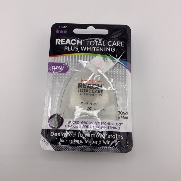 New Reach Total Care Plus Whitening Mint Floss - 30 yd - Picture 1 of 2